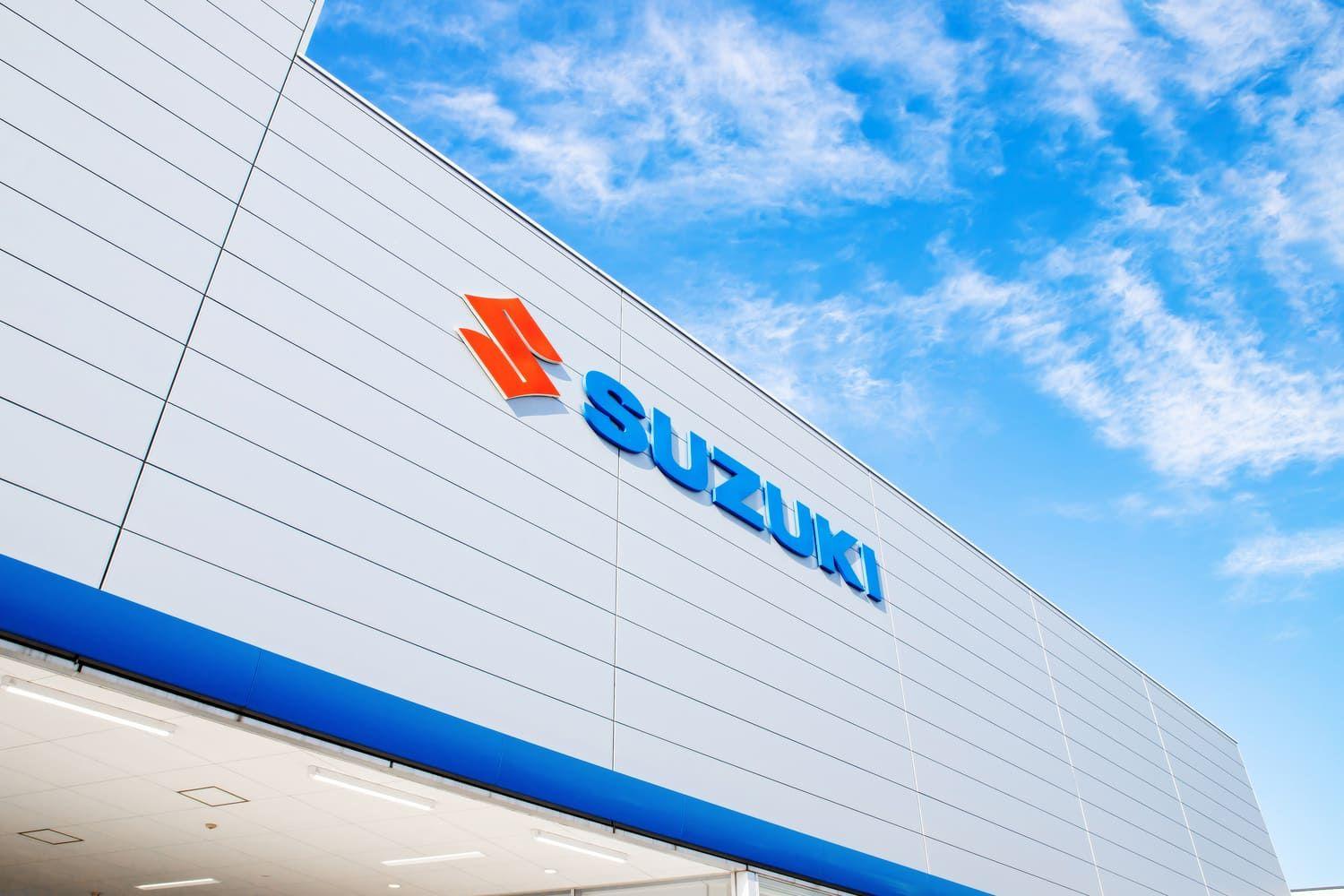 Suzuki sign on the outside of a dealership